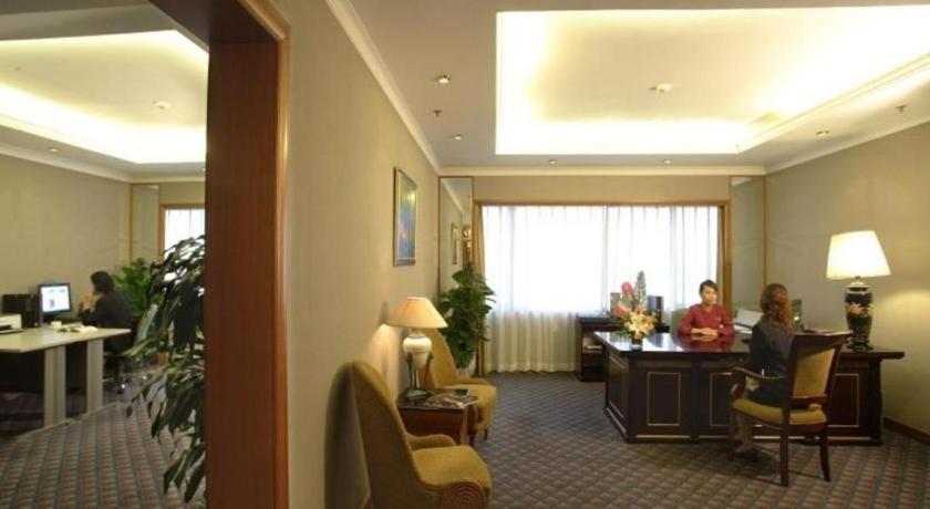Capital Hotel 5*